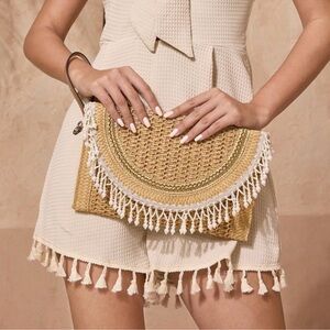Boho Straw Tassel Detail Clutch